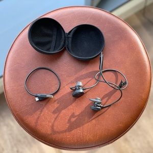 BOSE Wireless Bluetooth SoundSport Headphone